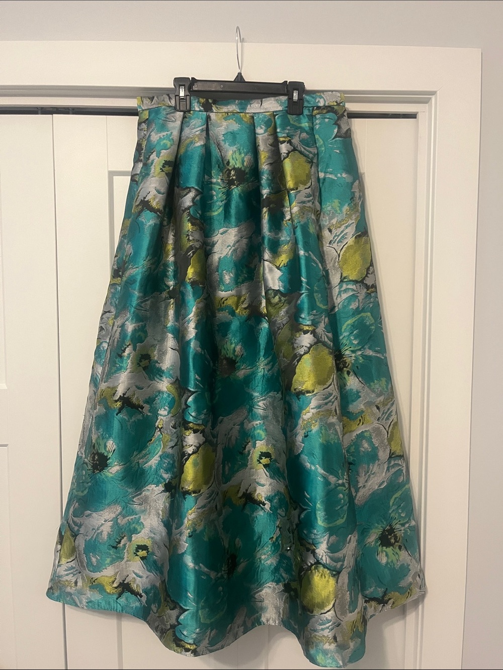 Carmen Marc Valvo Size 12 Teal Silver Black Lime Floral A-Line Maxi Skirt